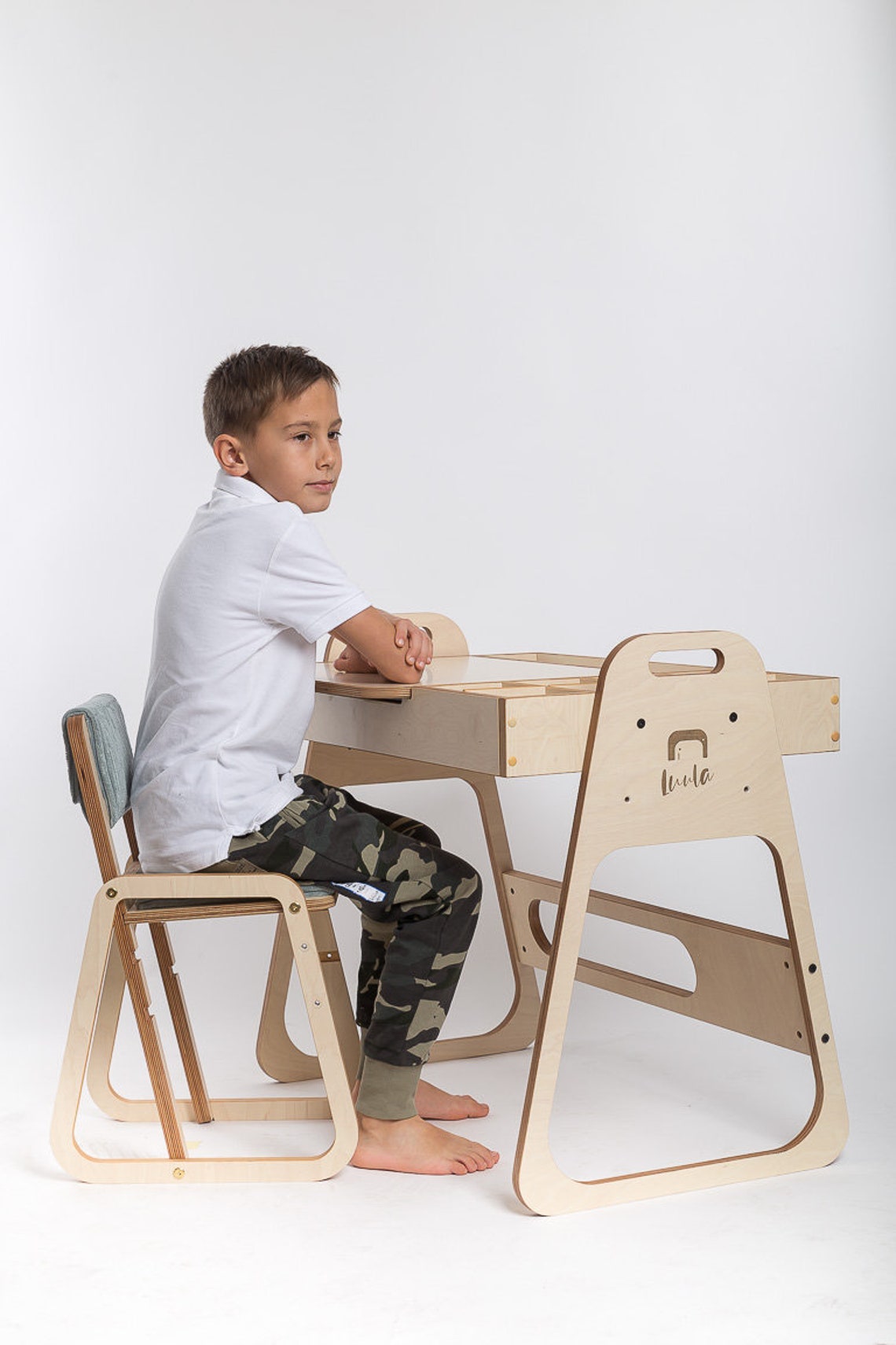 Adjustable multifunctional play art and learning kids table image 3