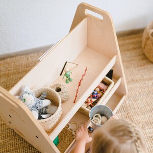 Montessori Bookshelf, Toy Box, Role Play Shop, Toy or Baby Clothes Storage, Doll House on Rubber Wheels Berta image 8