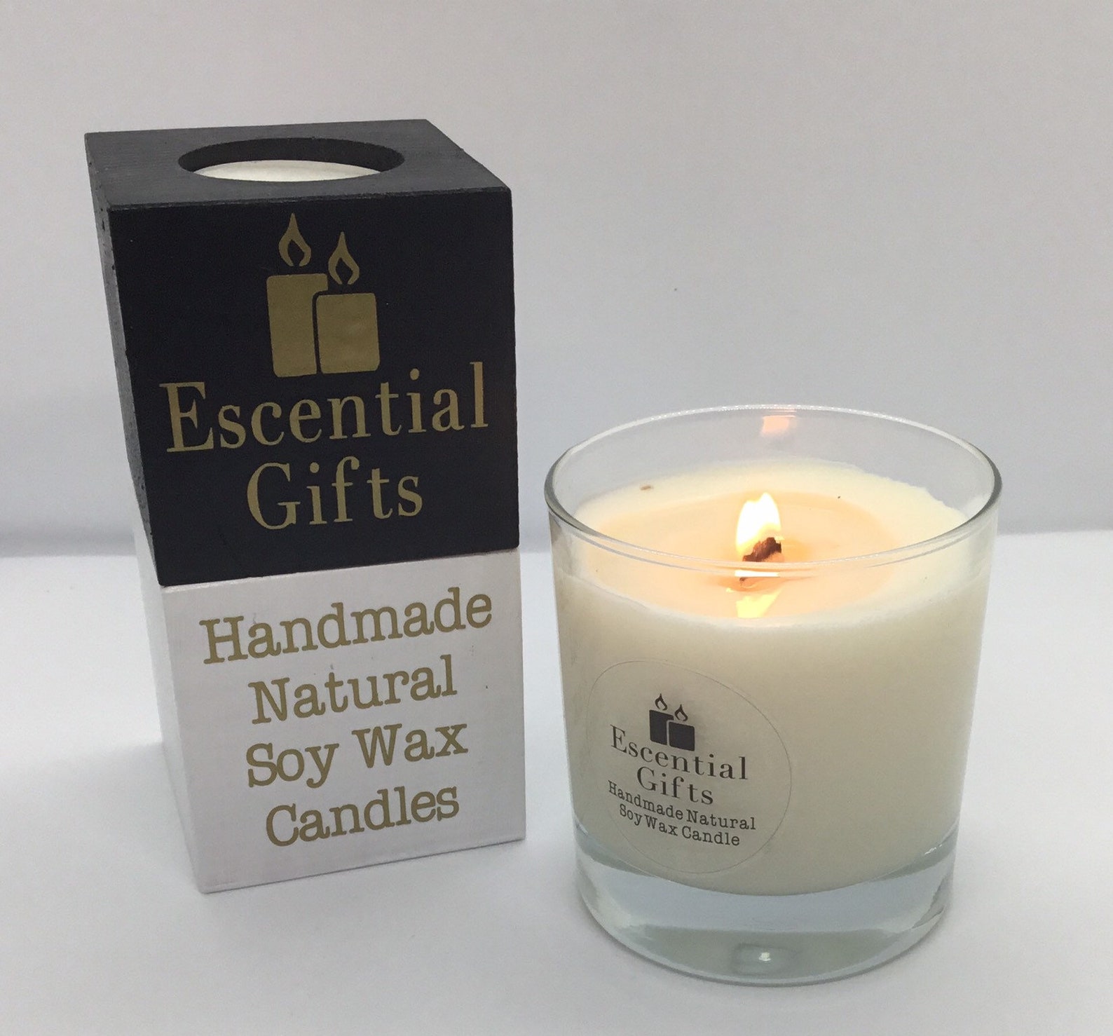 Cosy cashmere and winter musk scented woodwick candle . Etsy