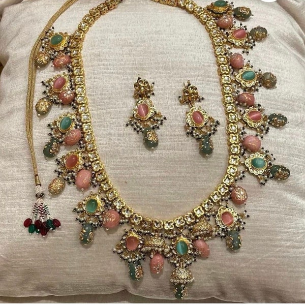 Diseñador Kundan Haar, tanjore kundan joyería, kundan haar nupcial, kundan haar multicolor, conjunto nupcial sabyasachi, conjunto kundan, kundan indio