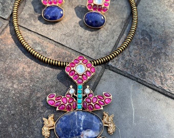 Gold Tone Hasli Necklace set | Elegant Bridal Jewellery – Famaza Couture