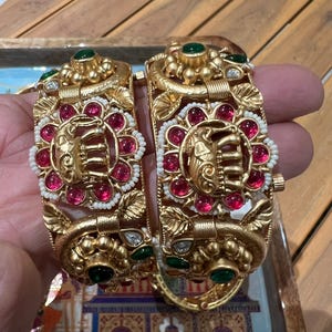 Kundan Gold Bangles/Kundan Bracelet//Openable Antique Gold Ruby Bangles bangle/Broad  Kada /Indian Bangles/Antique gold Kada/bridal bangles