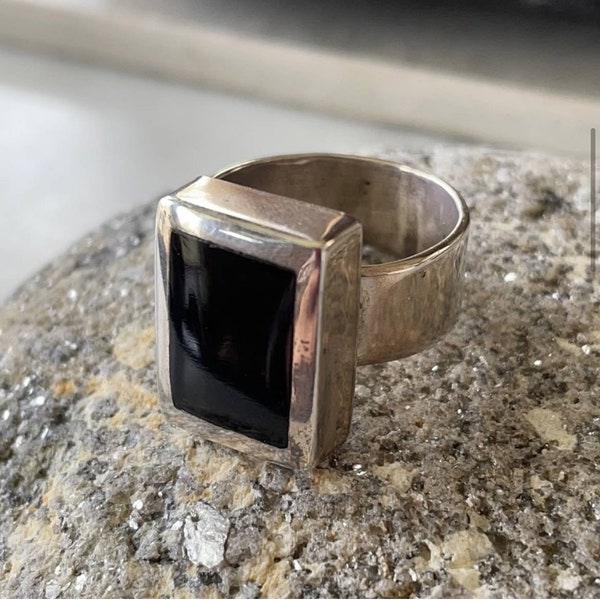 Vintage Christin Wolf Onyx Ring Size 7-9 Adjustable