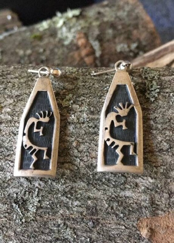 Rare Vintage Hopi Triangular Kokopelli Native American Jewelry Silver Earrings Rare Vintage Hopi Triangular Kokopelli Native American Jewelry Silver Earrings