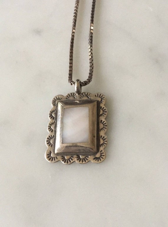 Vintage Native American Mother of Pearl Pendant