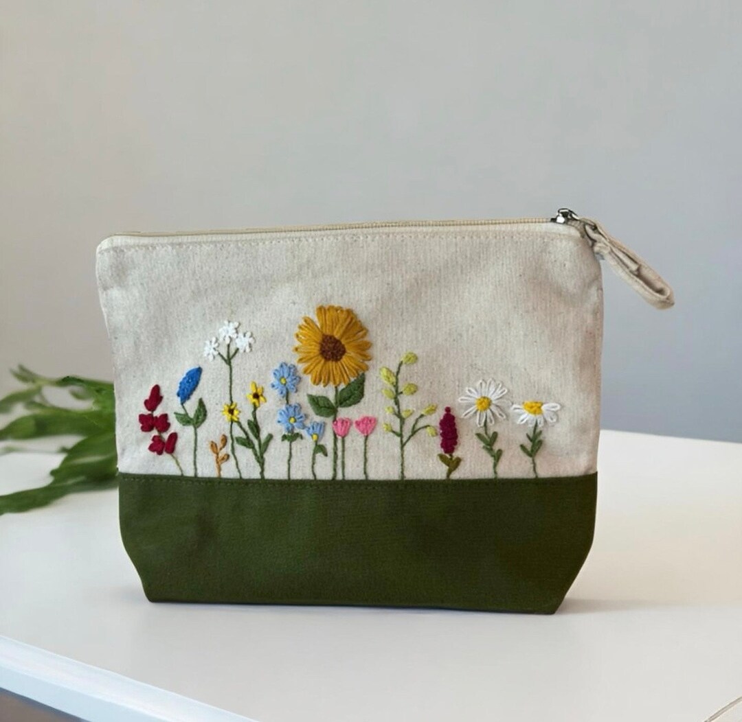 Wildflowers Makeup Bag, Embroidered Makeup Pouch / Floral Cosmetic Bag ...