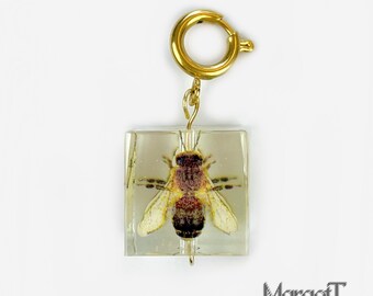 Ciondolo insetto n. 1