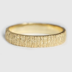14K Gold Men&#39;s Wedding Ring, Handmade Solid Gold, Textured Men&#39;s Wedding Band, 4mm Mens Band, Unisex Wedding Band, Recycle Gold Band, Band