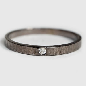 Black 14k Gold Band, Men&#39;s Wedding Ring, Handmade 14k Solid Gold Rough, Black Rhodium Men Wedding Band, 2.5mm Men&#39;s Band, Black Wedding Band