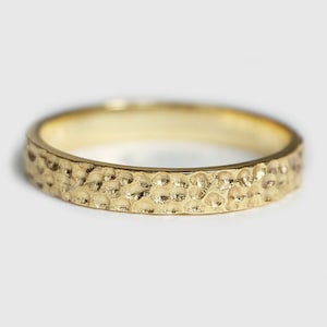 14k Gold Hammered Ring, Textured Ring, Wedding Ring, Men&#39;s Wedding Band