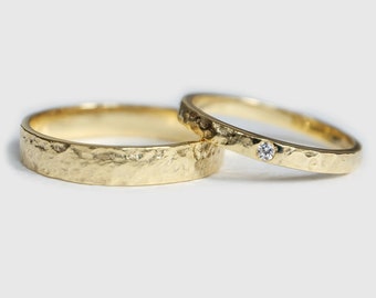Anéis de casal, aliança de casamento dele e dela, aliança única martelada, aliança de ouro unissex, aliança martelada, acabamento 4 mm anel masculino, aliança de casamento feminina de 3 mm