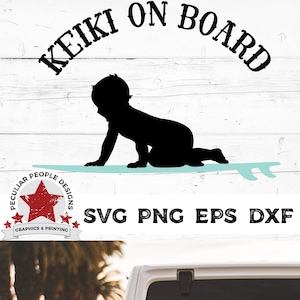 Arquivo digital SVG Keiki a bordo surfando, pequeno surfista havaiano em prancha de surfe para decalque de carro Polinésia Havaí Gravidez Maternidade