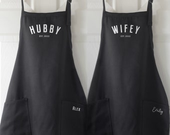 Personalized Hubby Wifey Matching Apron Set, Newly Wed Couple Custom Wedding Gift, Cute His Hers Husband Wife Cooking Baking Aprons