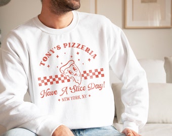 Personalized Retro Pizzeria Sweatshirt For Men Women Teens, Cute Custom Pizza Maker Chef Gifts Supplies And Accessories Crewneck Pullover