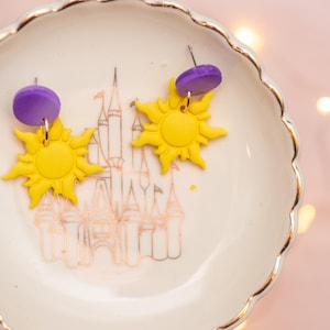 Lost Princess | Dangling Sun Purple Ombré Stud Earrings