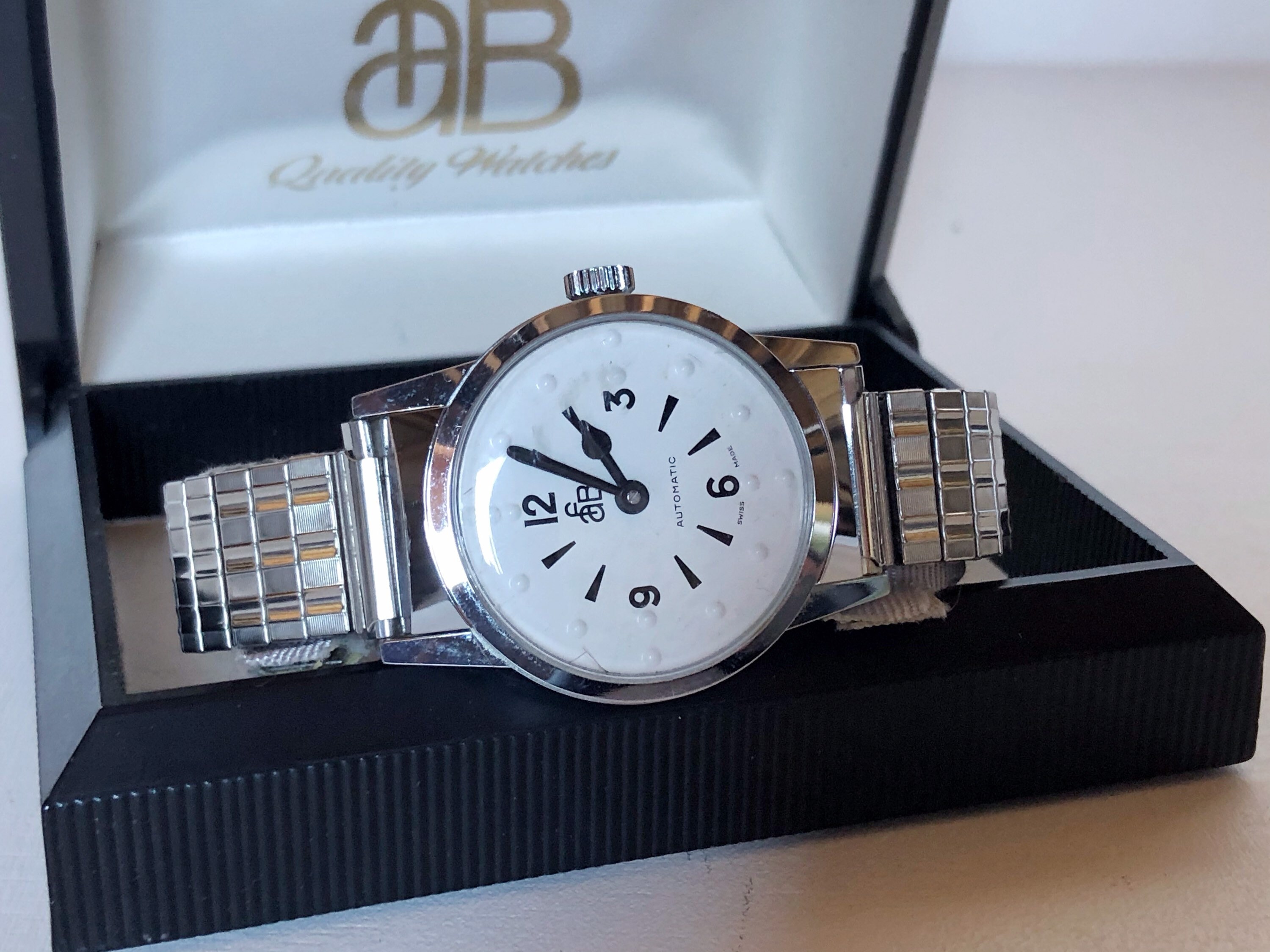 braille wrist watch
