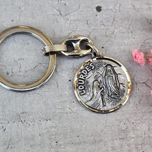 Antiker Lourdes Jungfrau Maria Schlüsselanhänger