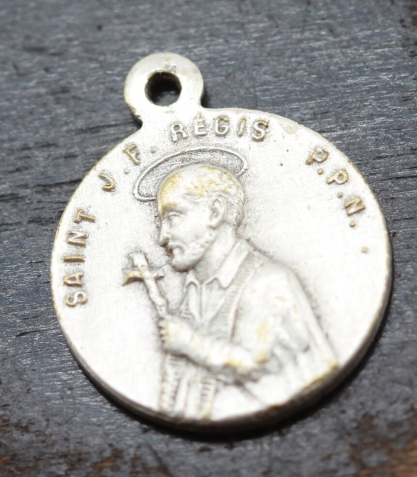 Ancienne Médaille Saint François Regis Saint Patron Des Jésuites de France et Dentellières