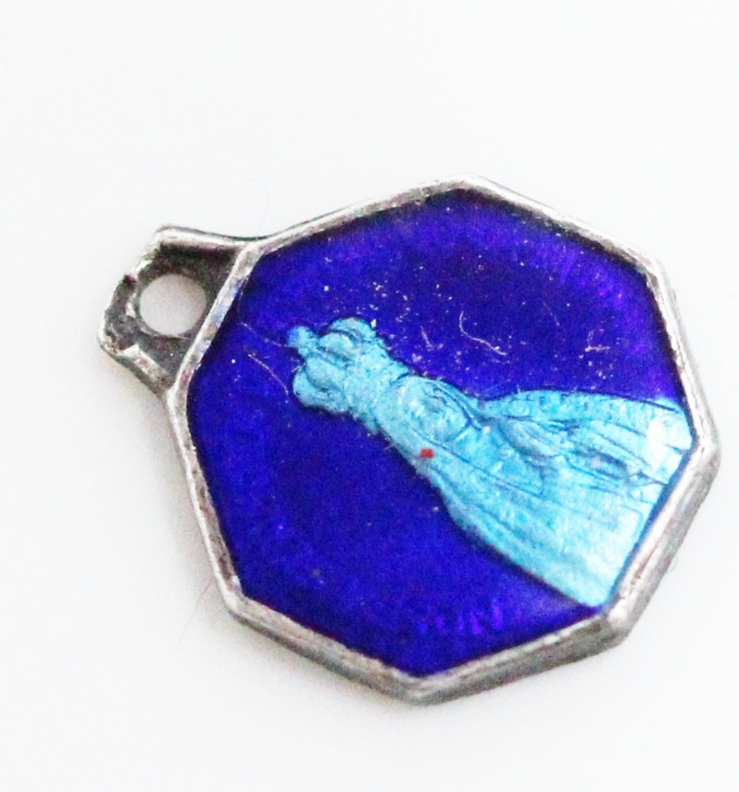 Petite Médaille Notre Dame de Fatima en Email