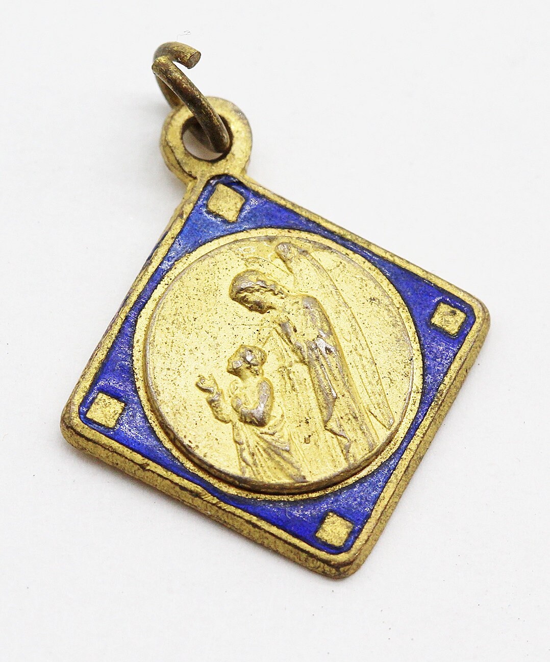 Rare Médaille Ange Gardien en Email