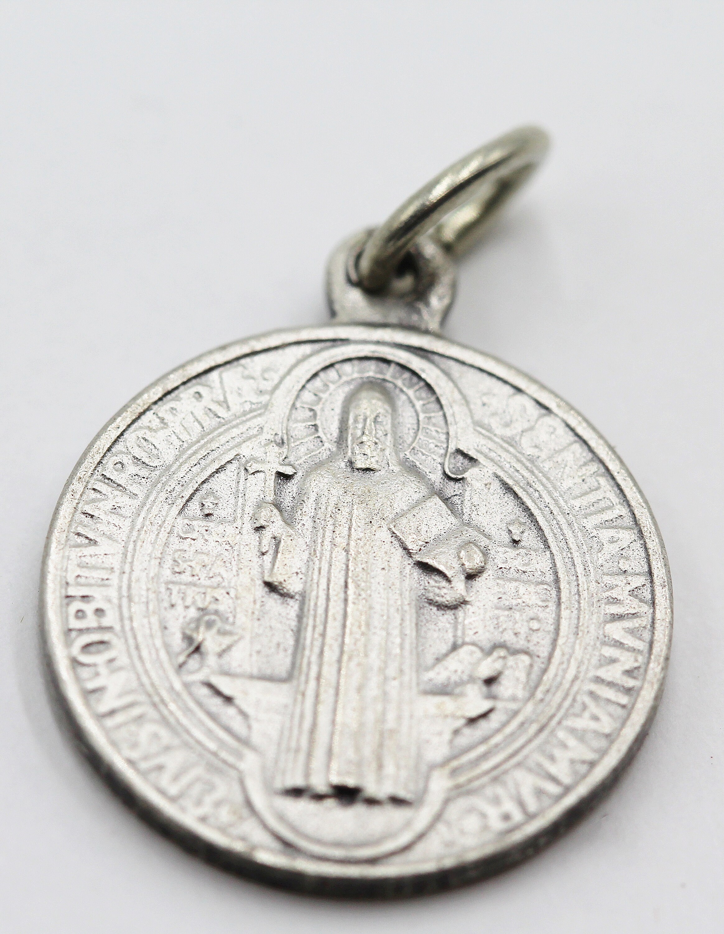 Ancienne Médaille Saint Benoît