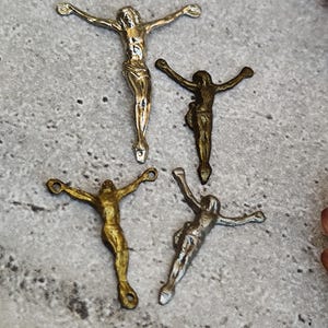 Set of 4 corpora of Jesus Christ for crucifix image 2