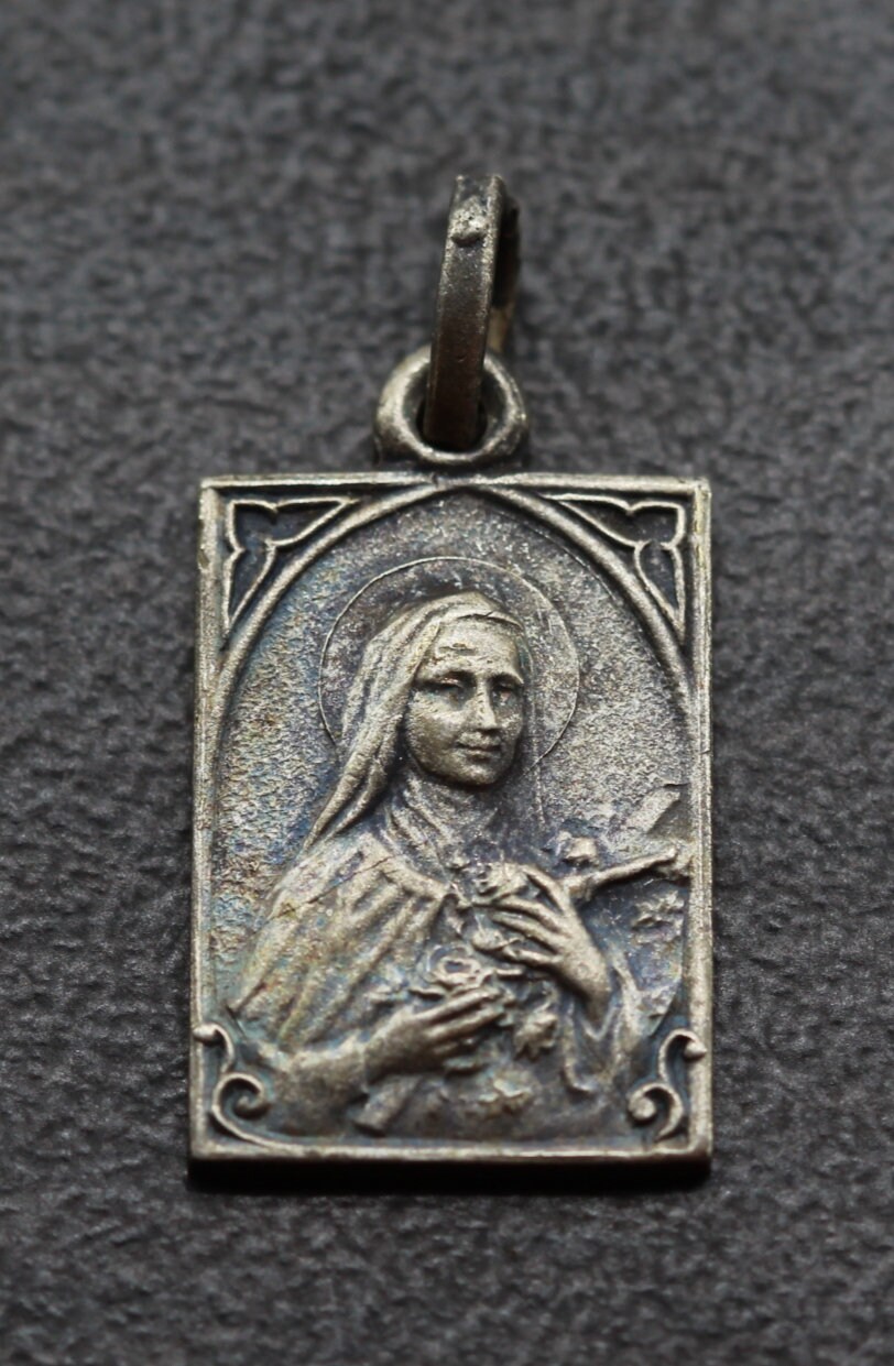 Ancienne Médaille Sainte Thérèse