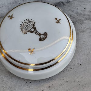 Rare ancienne bonbonnière de communion eucharistie