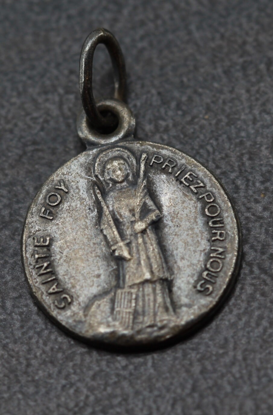 Rare Médaille Sainte Foy
