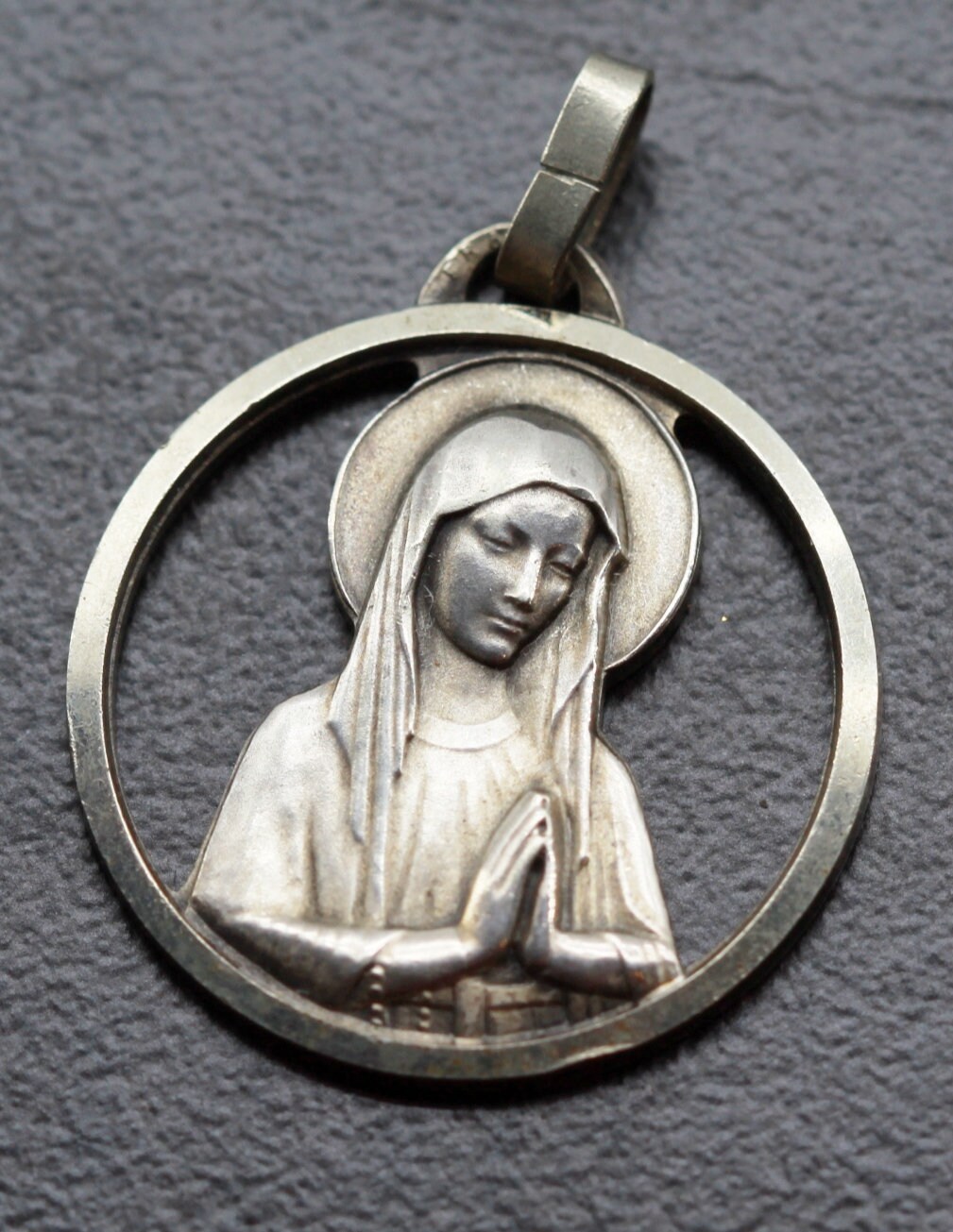 Ancienne Médaille Notre Dame de Lourdes