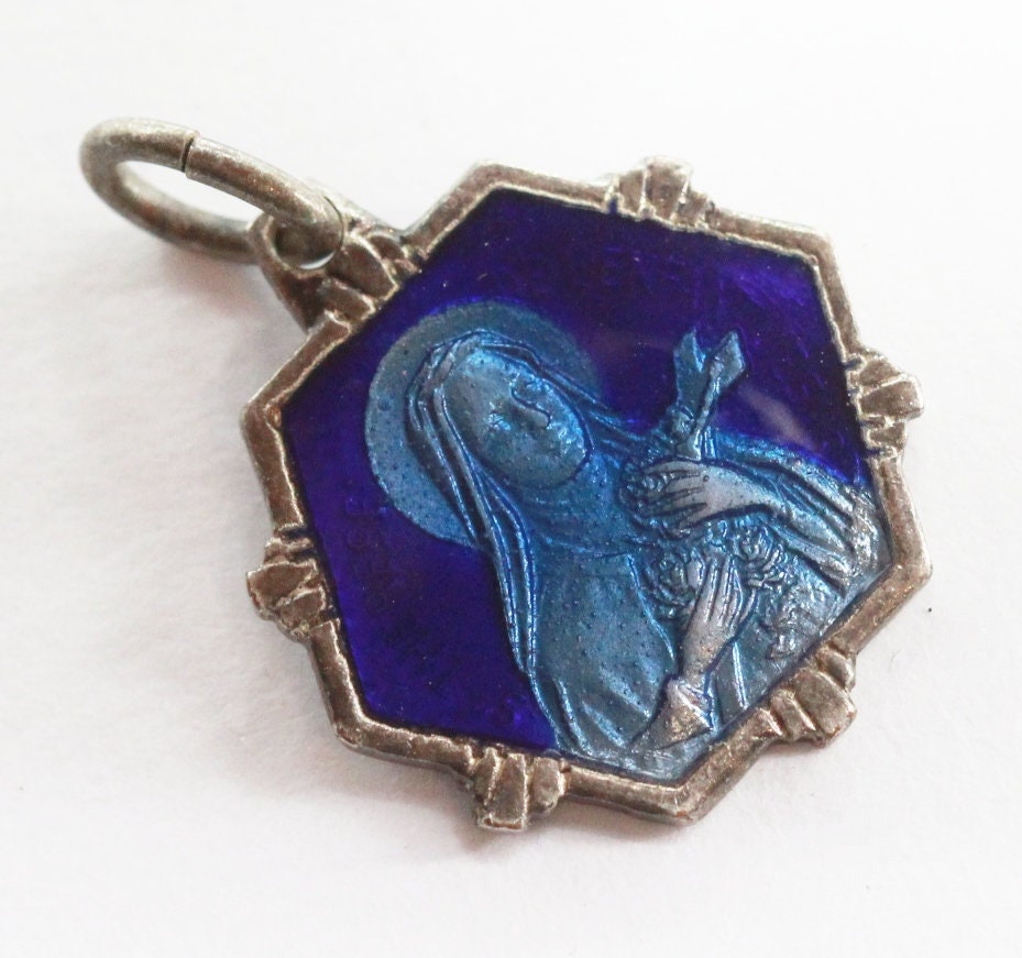 Ancienne Médaille Sainte Thérèse en Email