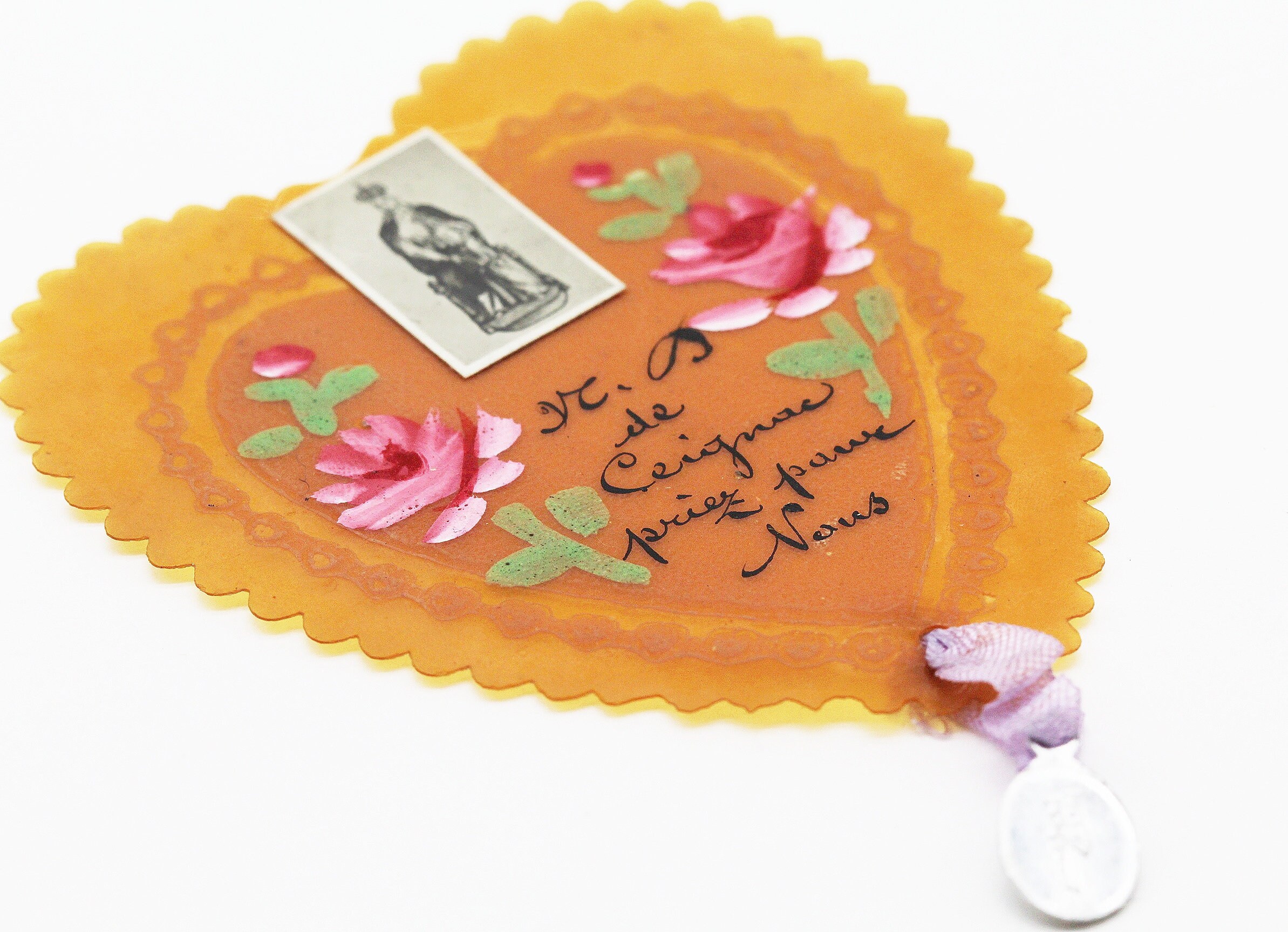 Rare Coeur Celluloïd Religieux Médaille Notre Dame de Ceignac