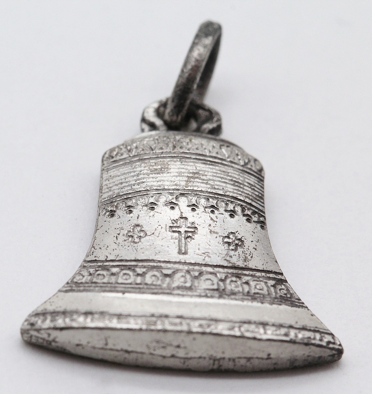 Ancienne Médaille Sainte Bernadette