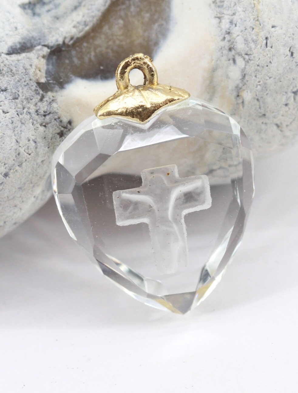 Pendentif Jésus Christ en Verre