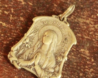 our lady Lourdes medal