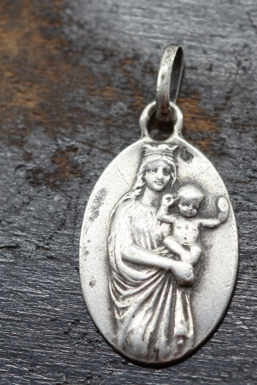 Médaille Vierge Marie et L'enfant