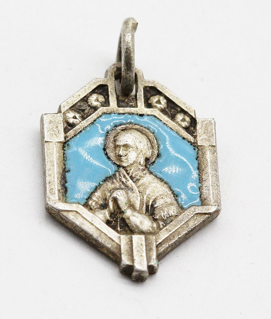Medaille Sainte Bernadette en Email