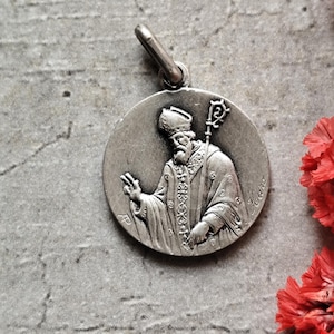 Zeldzame antieke religieuze medaille van Sint Ortaire door Karo in zilverkleur