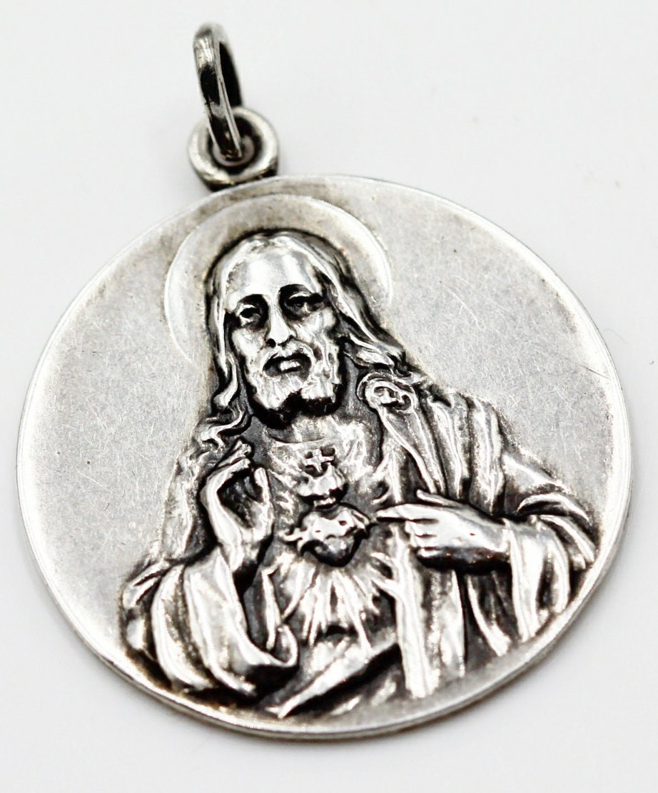 Ancienne Médaille Jésus Christ en Argent