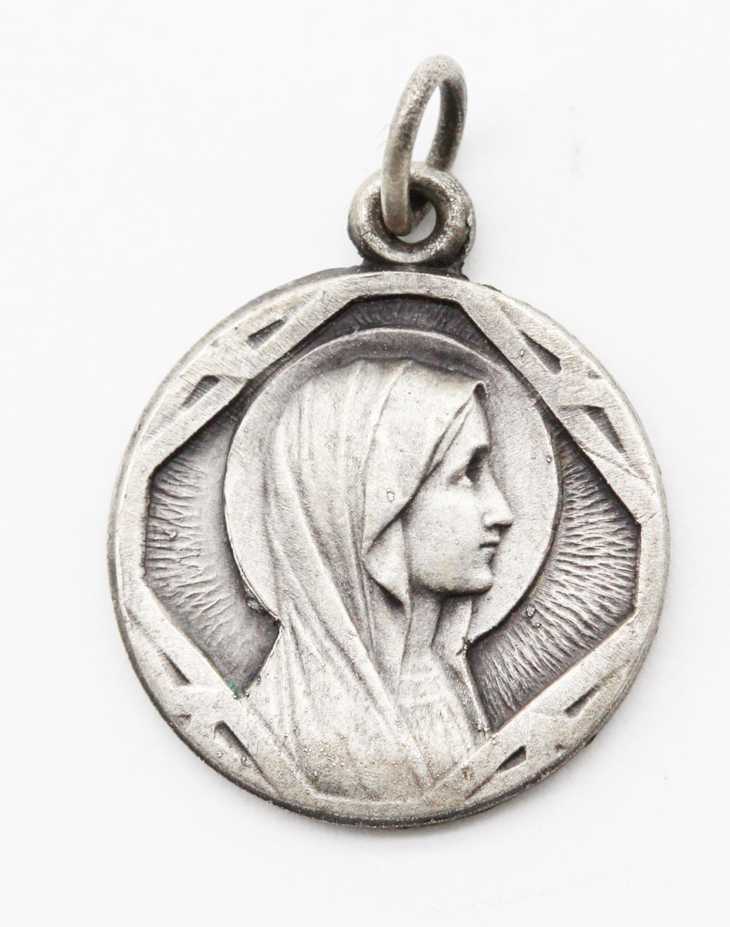 Ancienne Médaille Religieuse Notre Dame de Lourdes