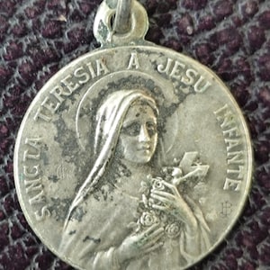 saint therese medal