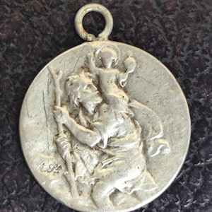 Saint christopher and Priest d'ars medal