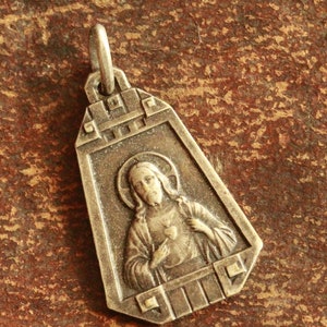 art deco medal Jesus Christ Montmartre medal