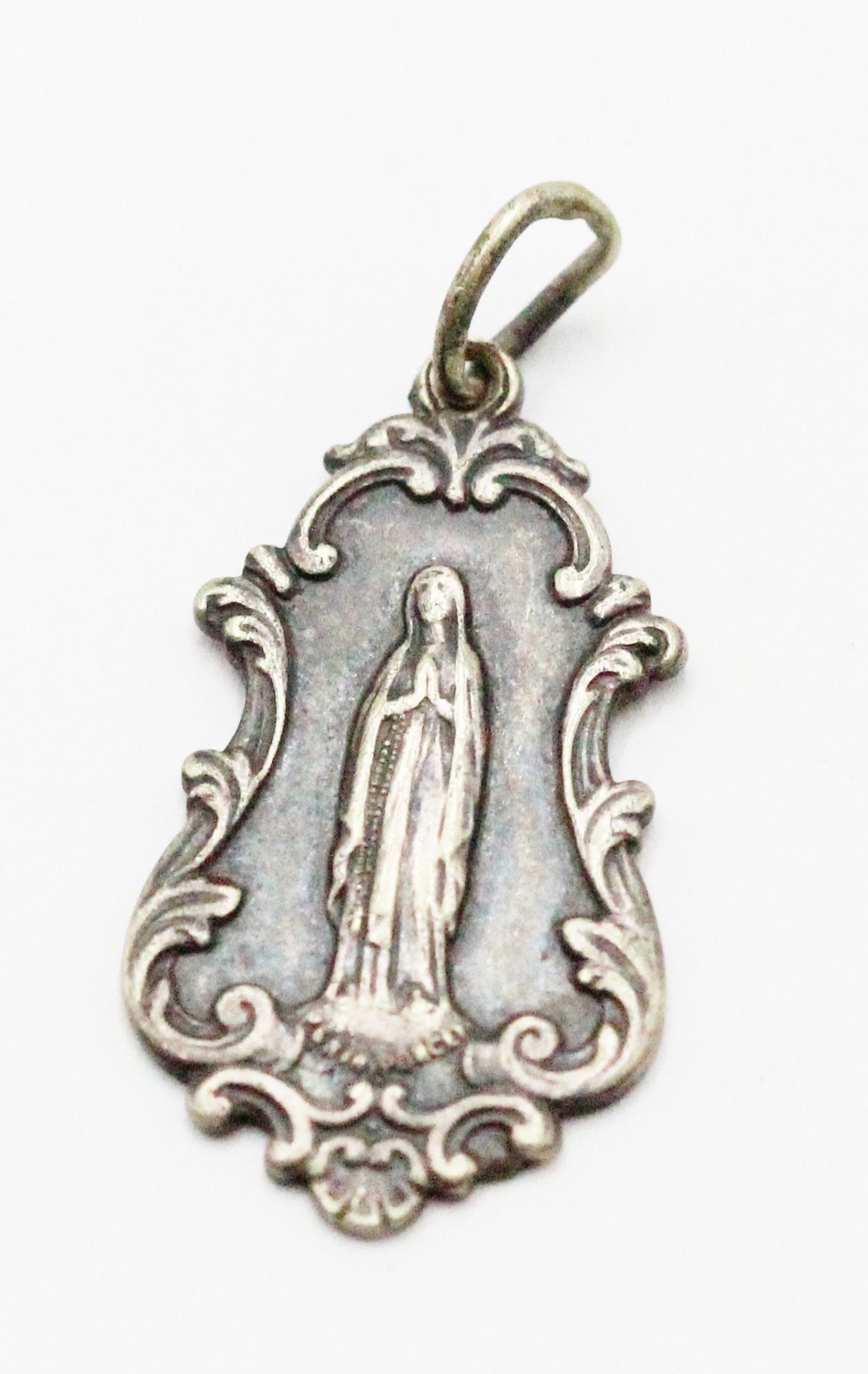 Rare Ancienne Médaille Notre Dame de Lourdes
