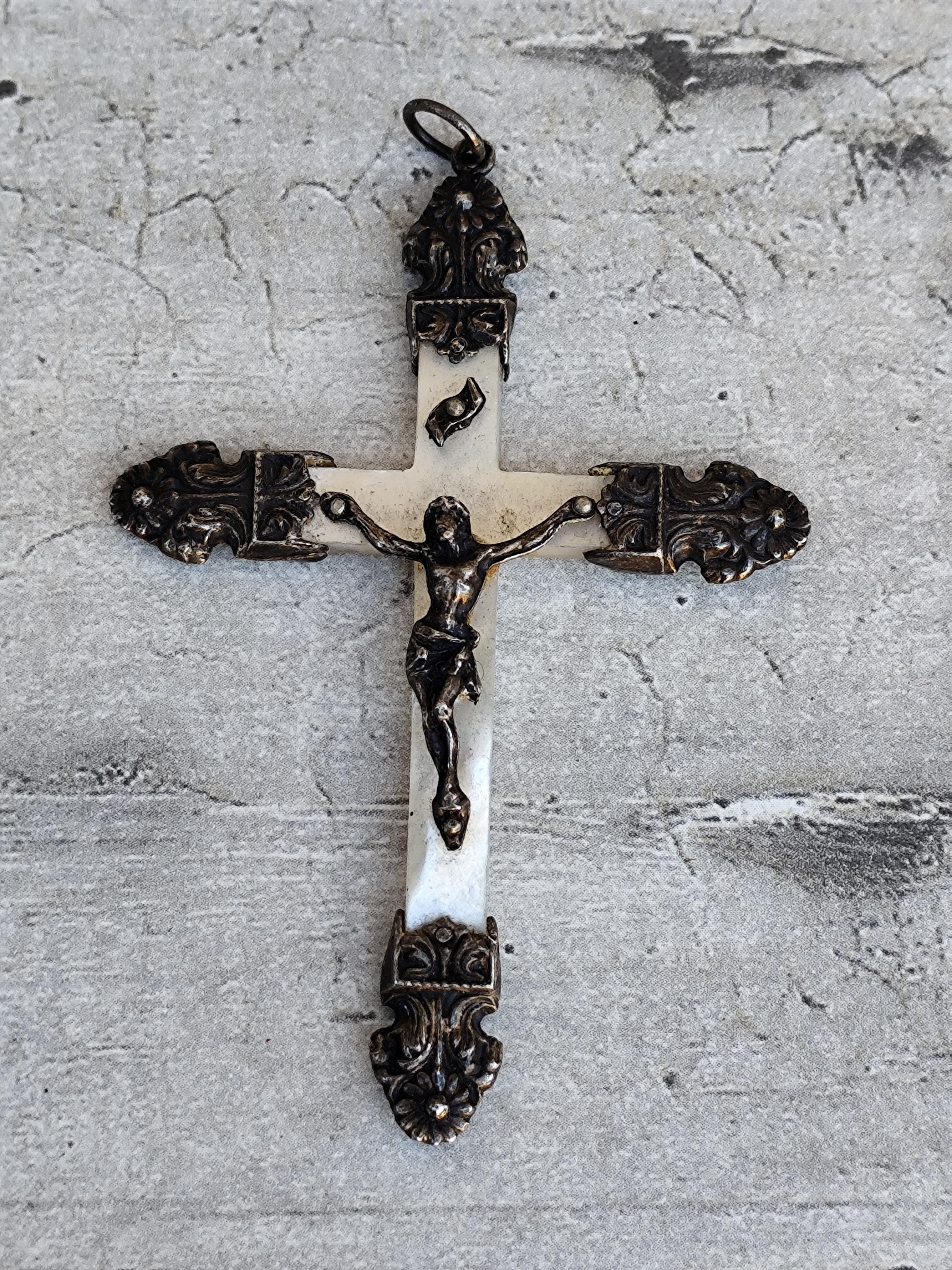 Clips Vintage Forme Croix Avec Perles Rouges - Très Bon état