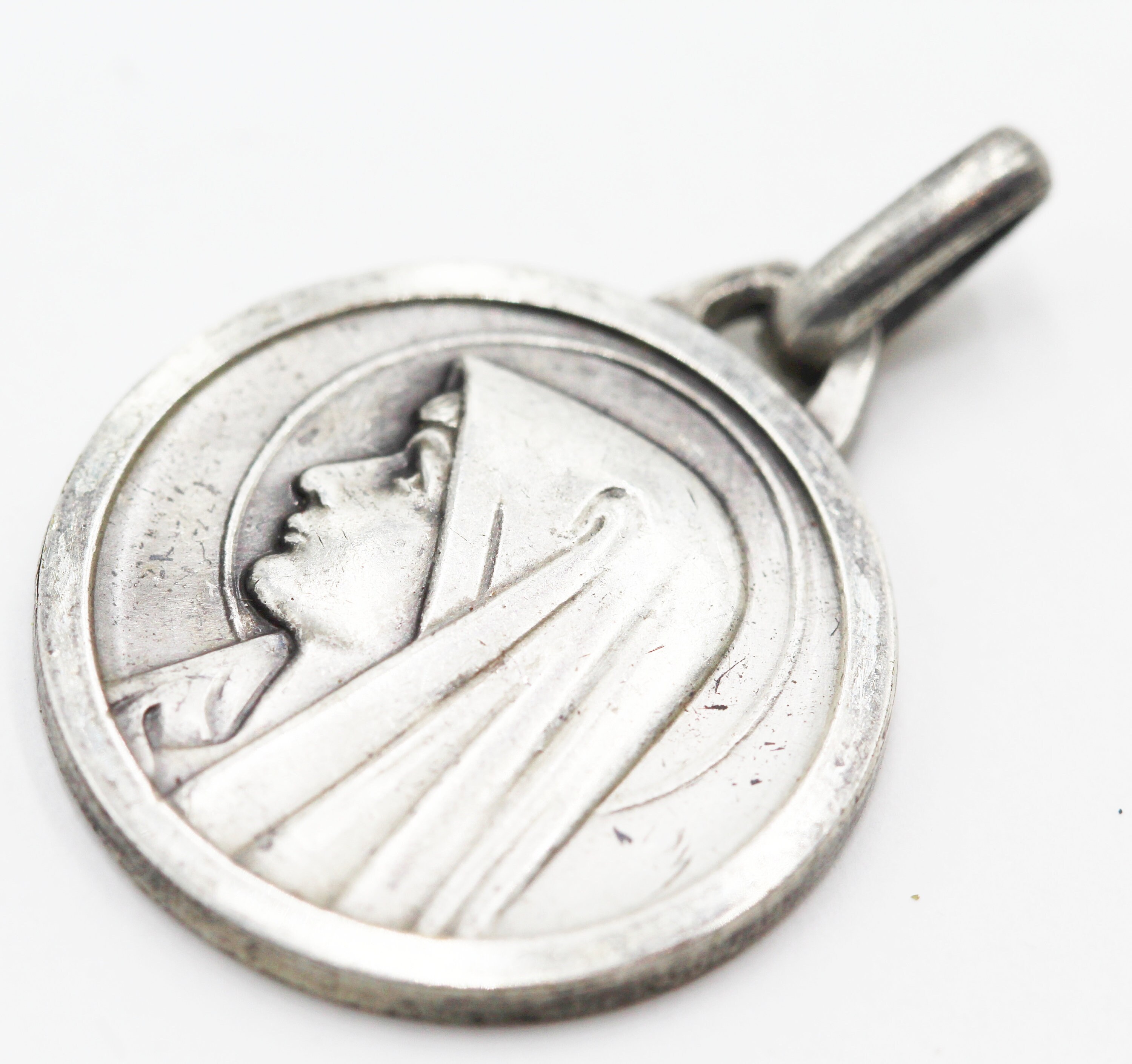 Ancienne Médaille Religieuse Notre Dame de Lourdes