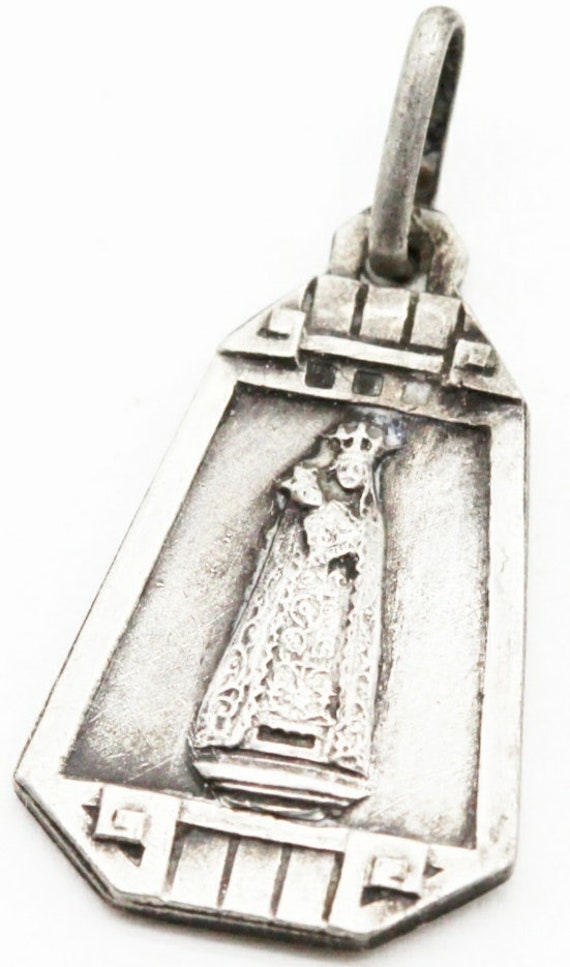 Ancienne Médaille Religieuse Notre Dame de La Délivrandre