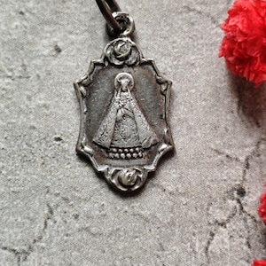 rare Virgin mary and Jésus Christ medal