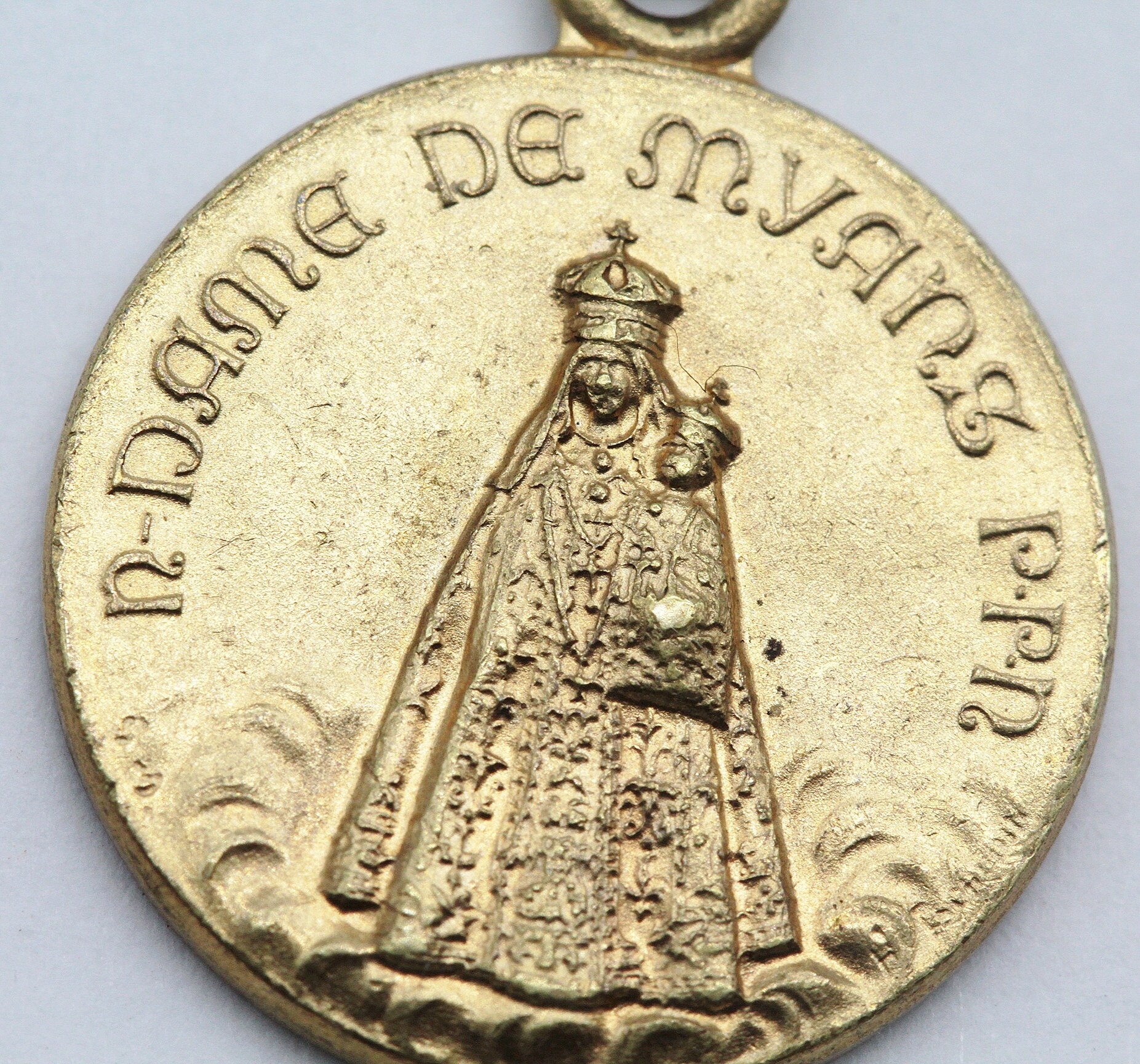 Rare Médaille Notre Dame de Myans