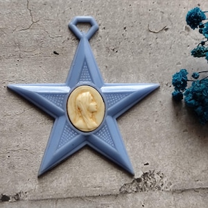 Virgin mary cradle baby  medal